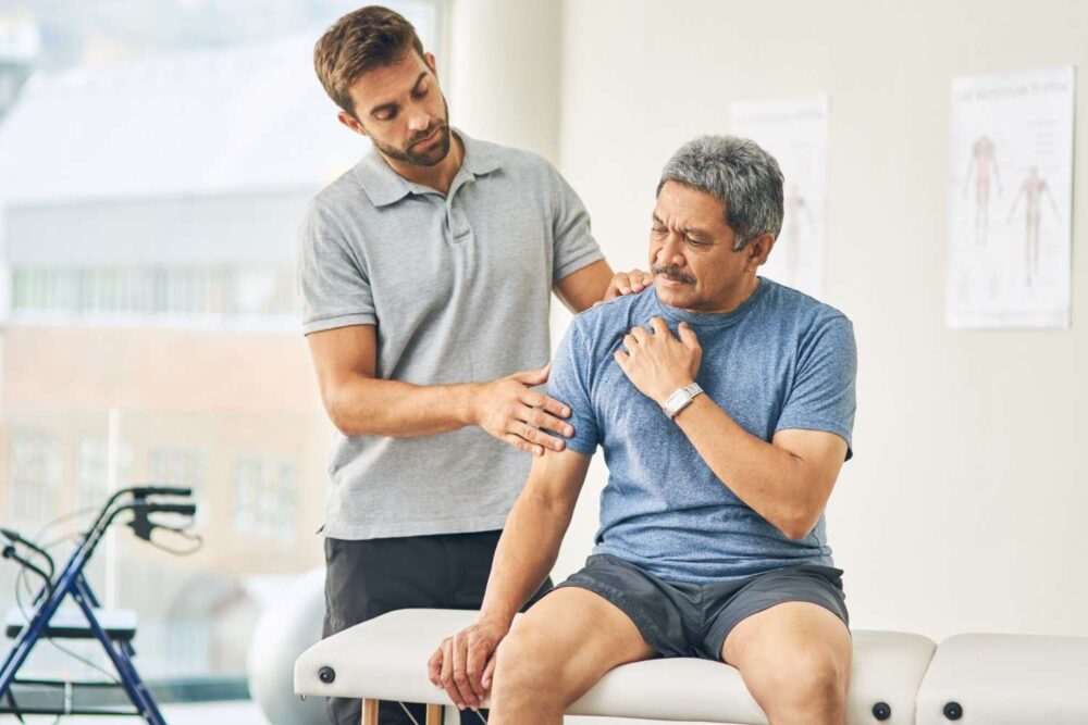 Frozen Shoulder Explained: Causes, Symptoms and Recovery