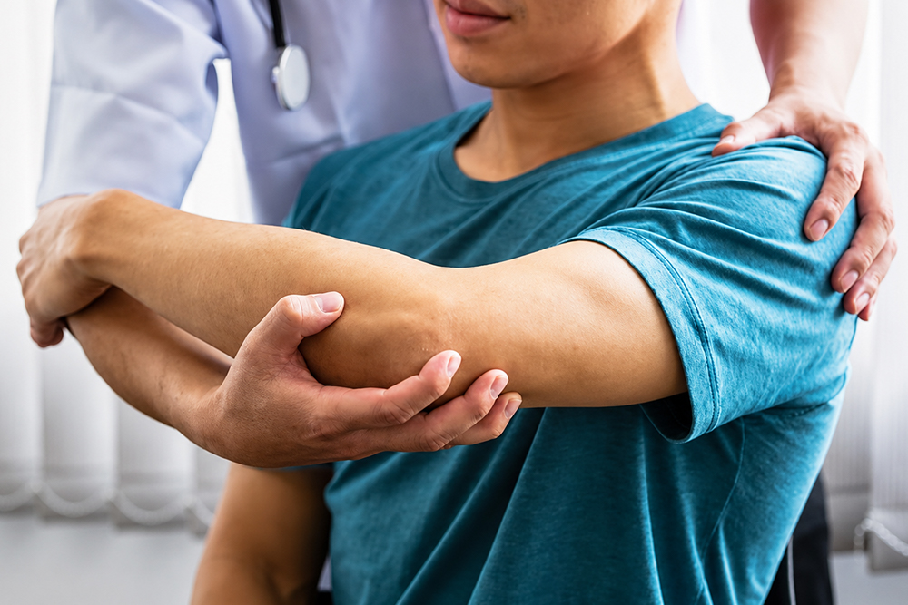 Tennis Elbow vs Golfer’s Elbow: Understanding the Difference